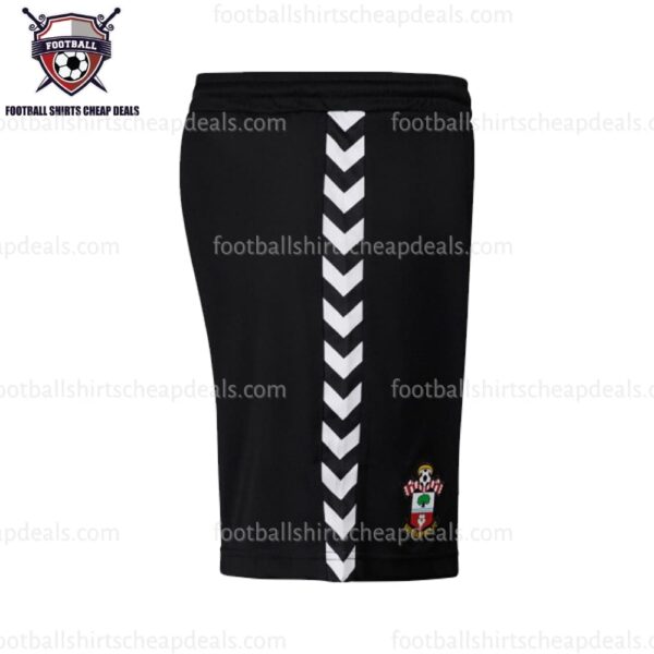 the details of Southampton Home Kids Football short 2023/24